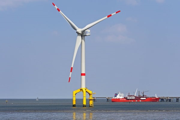 Ã©olienne offshore (en pleine mer)