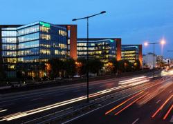 Les services pertinents de Schneider-Electric pour gérer vos bureaux
