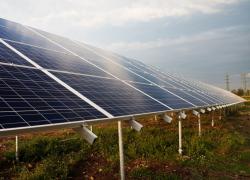 Larzac : lancement de la concertation à un projet de parc photovoltaïque controversé