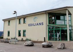 Tuiles terre cuite : un outil de production de pointe et un marché dynamique pour Edilians